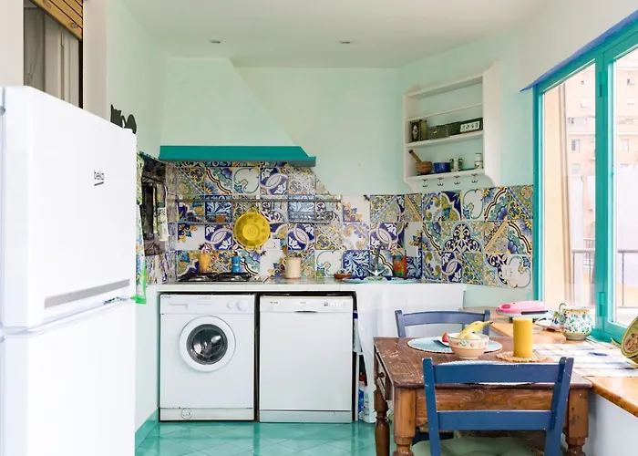 Dachgeschoss Mit Terrasse By Interhome דירה רומא