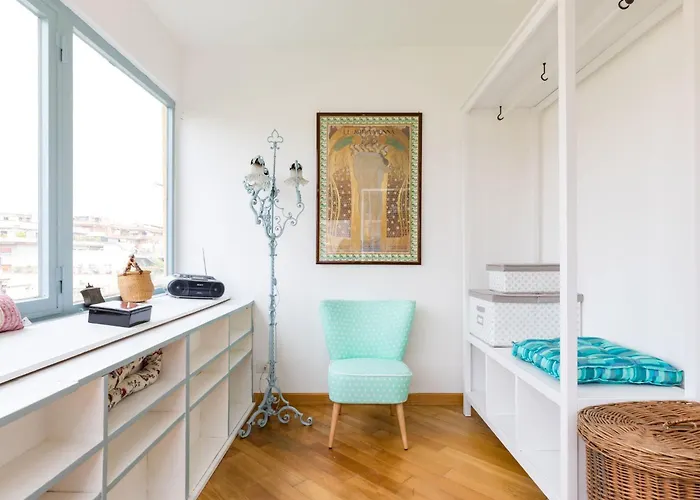 Dachgeschoss Mit Terrasse By Interhome * רומא